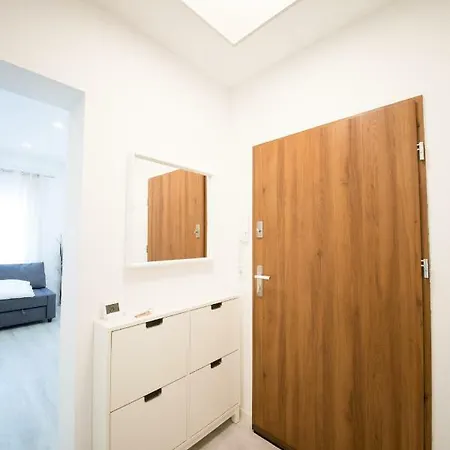 Apartment L-dom
