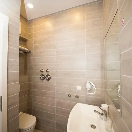Apartment L-dom